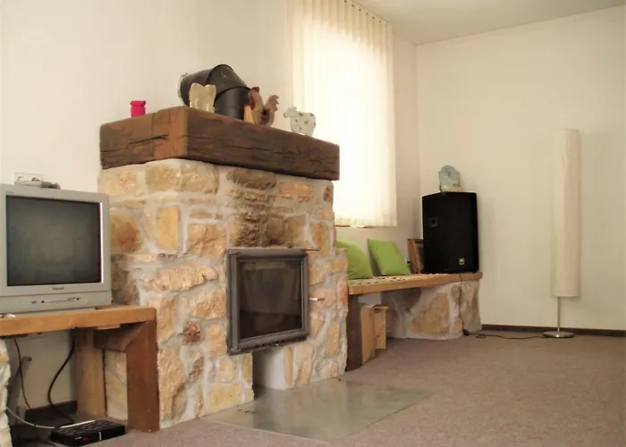 Magdolna Haz * Szogliget